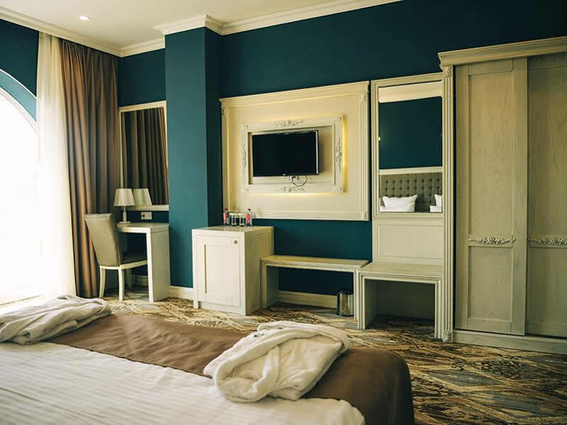 Emerald Hotel Baku