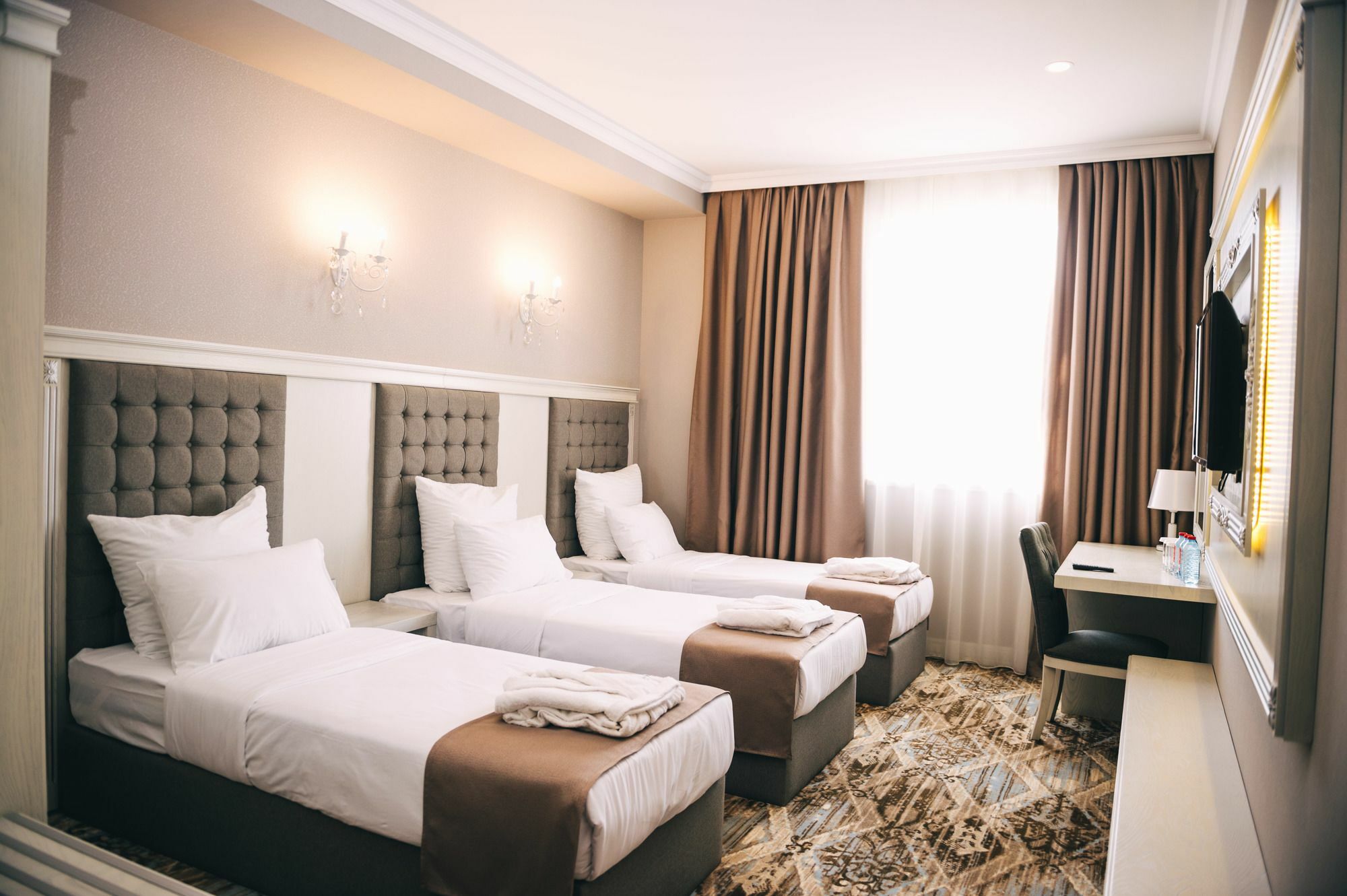 Emerald Hotel